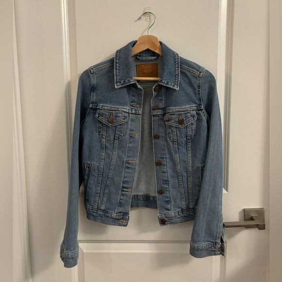 Levi’s Original Trucker Jacket (Women) - Picture 1 of 8